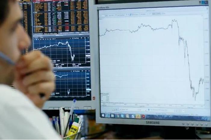 أسهم أوروبا على ثبات مع ترقب نتائج محادثات سقف الدين بأميركا