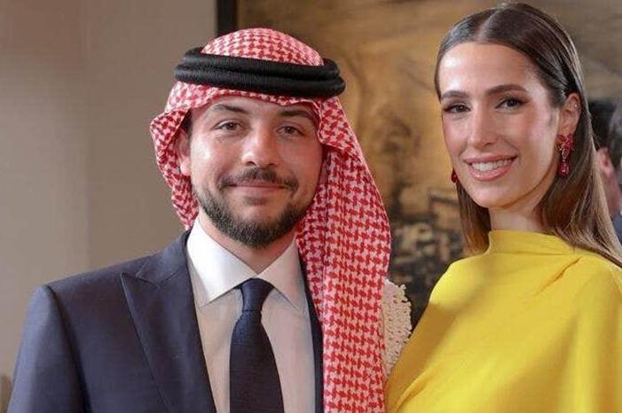 حفل استقبال بمناسبة زفاف ولي العهد في قصر الحسينية