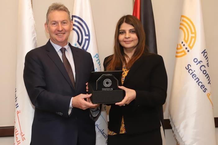 السفير الاسترالي يزور جامعة الأميرة سمية للتكنولوجيا