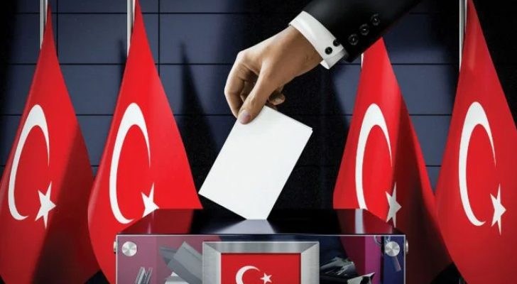بدء التصويت لانتخابات يوم الحسم في تركيا