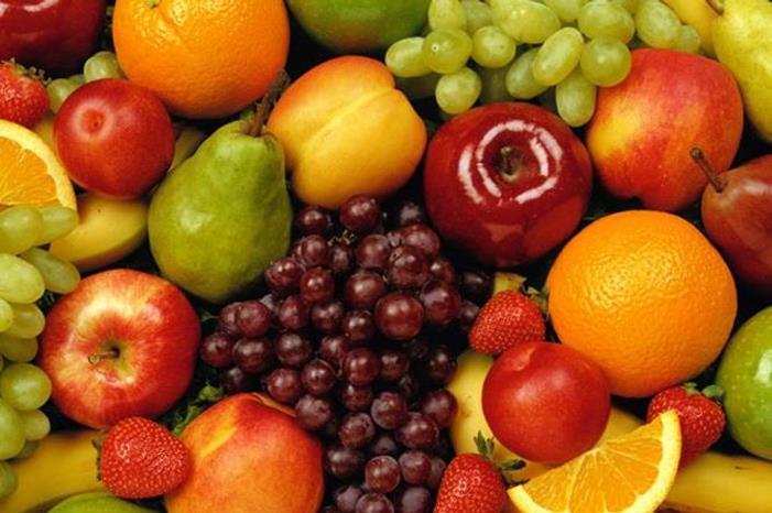 بينها الكمثرى .. 5 فواكه صيفية تعزز المناعة
