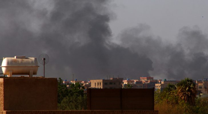 رغم بدء الهدنة .. معارك وغارات في السودان