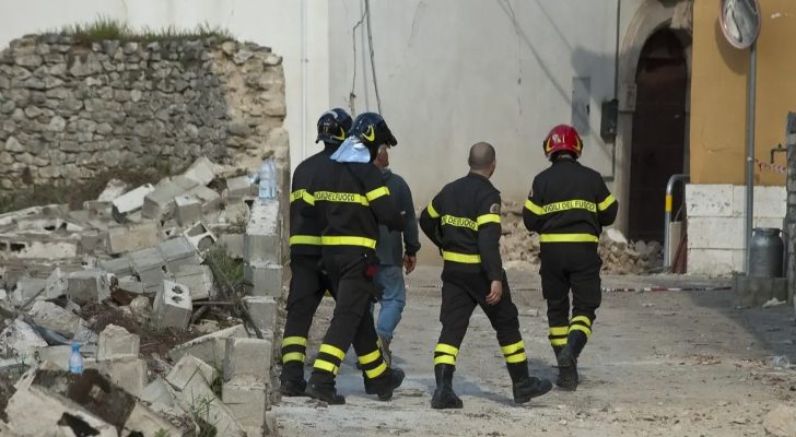 زلزال بقوة ٥.٧ درجات يضرب كولومبيا