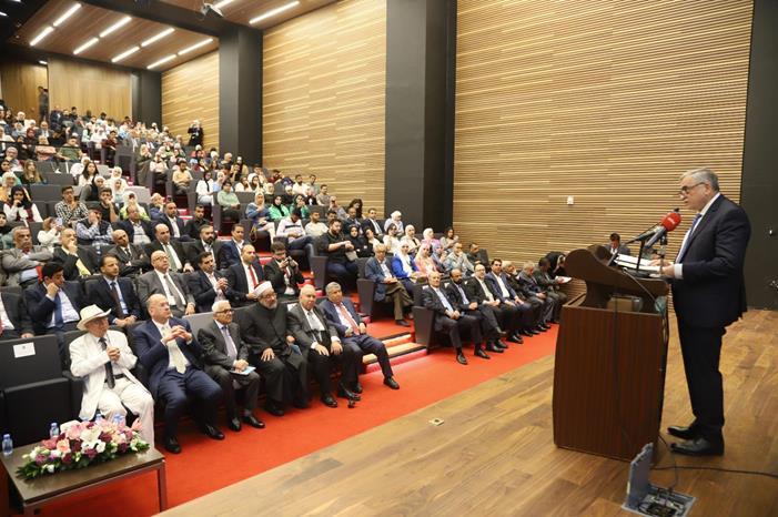 عبيدات: عقل الجامعة لا يكتمل إلا بتوظيف الخيال النثري والشعري والفكري