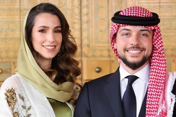 بالصور .. السيارات الخاصة بالعائلة المالكة