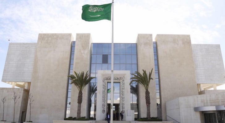 الخارجية السعودية تطلق  مبادرة جديدة بإلغاء لاصق التأشيرة