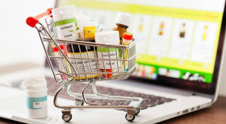 نقابة الصيادلة تطالب بوقف تطبيقات إلكترونية تبيع أدوية للمواطنين