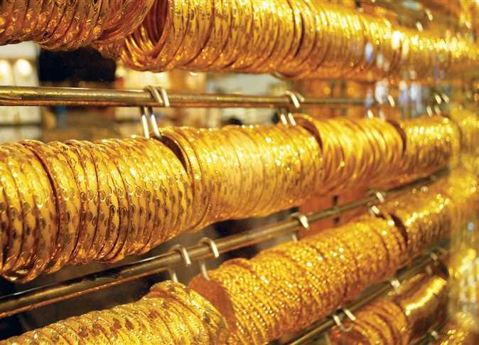 39.8 دينار سعر غرام الذهب عيار 21 محليا