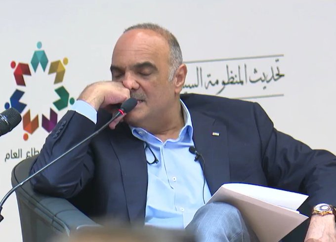 بين تشبير النواب و وَهْم  الخصاونة