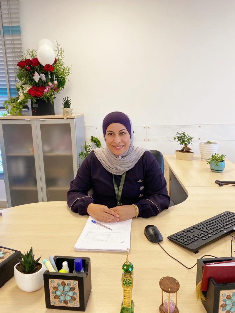 الضمان تهنئ الزميلة نجاح الصرايرة لحصولها على جائزة الموظف المثالي في الخدمة المدنية عن فئة الابداع والابتكار