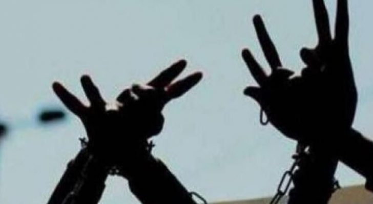 الأسيرين الفسفوس والمسالمة يواصلان إضرابهما عن الطعام