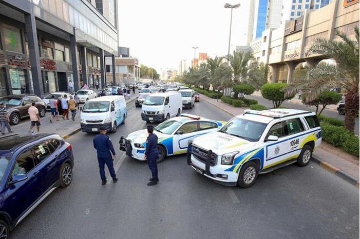 الداخلية الكويتية تؤكد تعرض أحد منتسبيها لإطلاق نار بالسعودية
