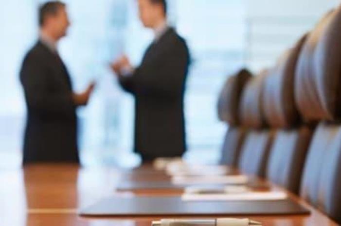 عادات أثناء العمل يمكن أن تجعلك مليونيراً.. ما هي؟