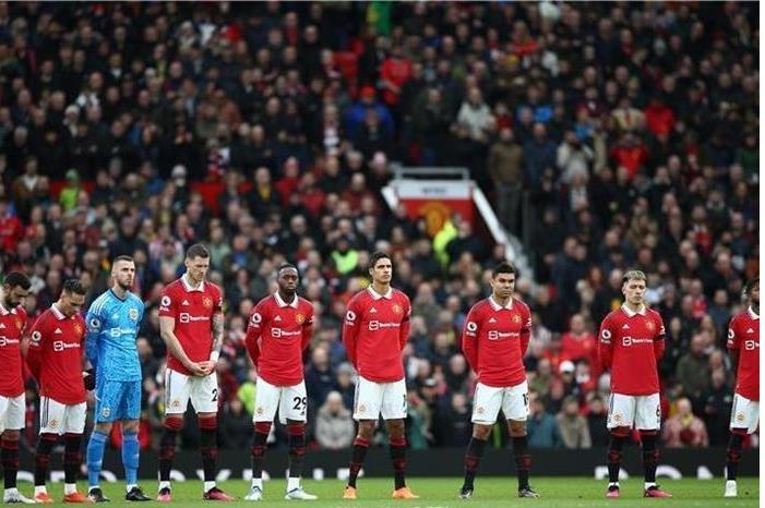 قطر تفوز بسباق الاستحواذ على مانشستر يونايتد