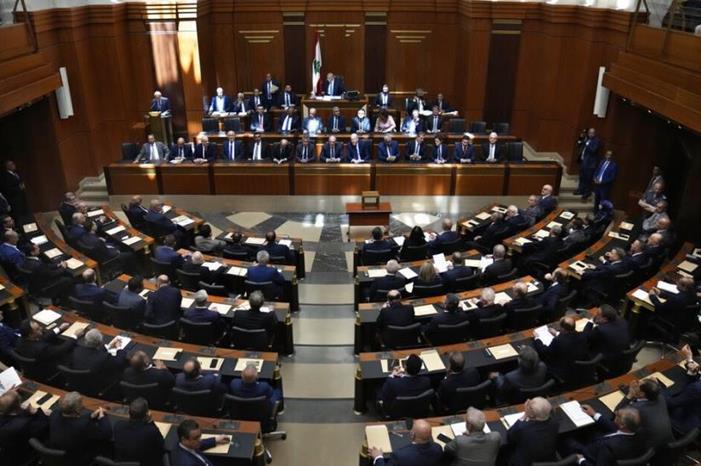 مجلس النواب اللبناني يفشل للمرة الـ12 في انتخاب رئيس للجمهورية