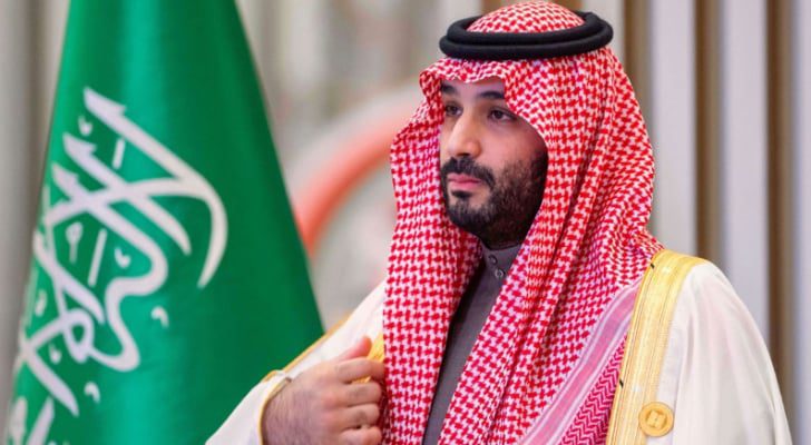 ولي العهد السعودي يصل إلى منى للاطمئنان على ضيوف الرحمن