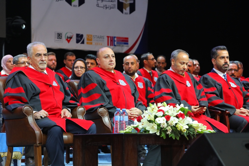 د .الحوراني يرعى احتفال اليوم الثاني لجامعة عمان الاهلية بتخريج طلبتها من الفوج 30