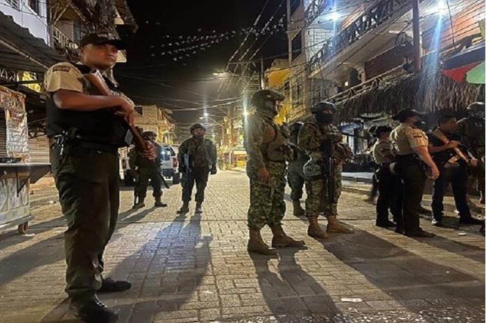 10 قتلى بهجومين مسلحين في الإكوادور