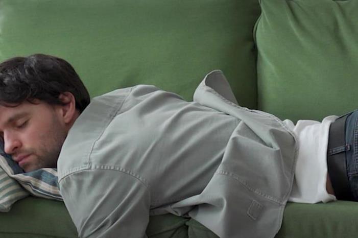 3 وضعيات نوم خاطئة..احذرها