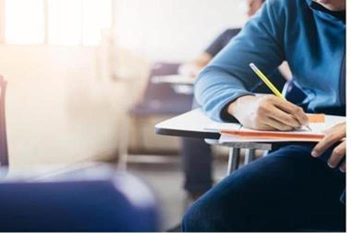 89 ألف طالب يتقدمون غدا لامتحانات التوجيهي