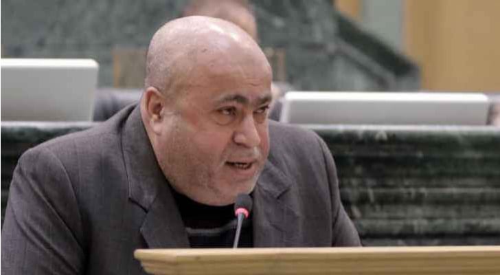 هل تستجيب الحكومة لطلب النائب عطية وتطرد سفير إسرائيل