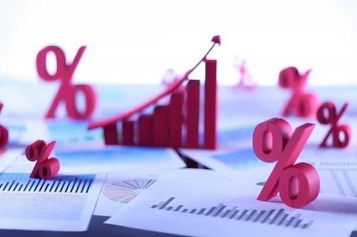 بنوك مركـزية خليجية ترفع الفائدة