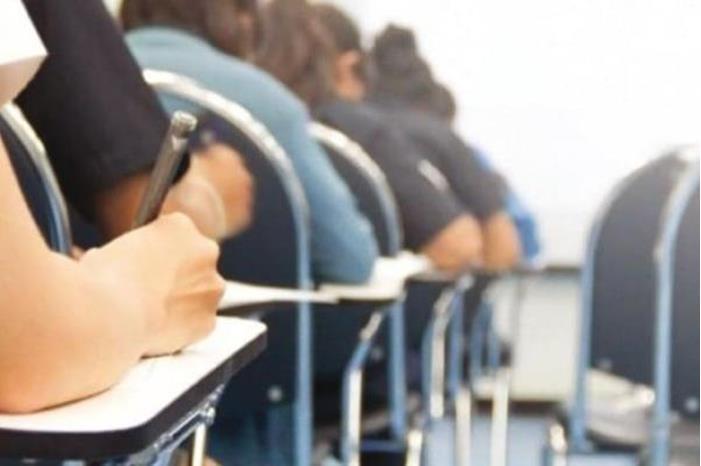 توضيح من التربية بعد انتهاء امتحانات التوجيهي