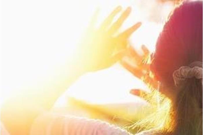 متى تسبب أشعة الشمس الإصابة بمرض خطير؟