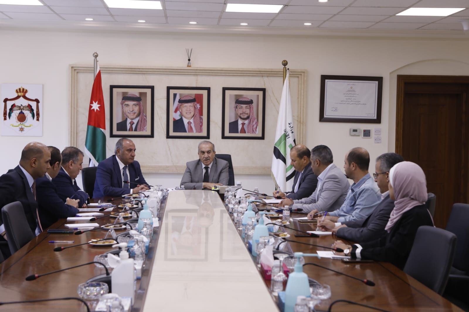 وزير الأشغال وأمين عمان يبحثان آليات التنسيق المستمر