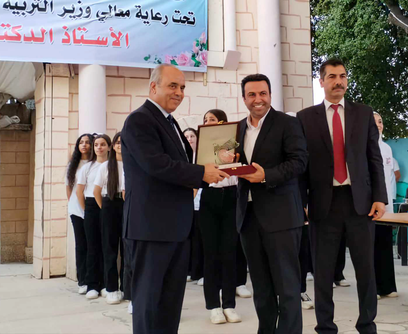 صورة حول : بالصور... وزير التربية يرعى اختتام البرنامج الوطني بصمة في جرش بالصور... وزير التربية يرعى اختتام البرنامج الوطني بصمة في جرش