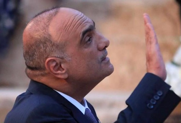 هل سيضم الخصاونة انجازات الأردن منذ تولى الملك سلطاته الدستورية لحكومته