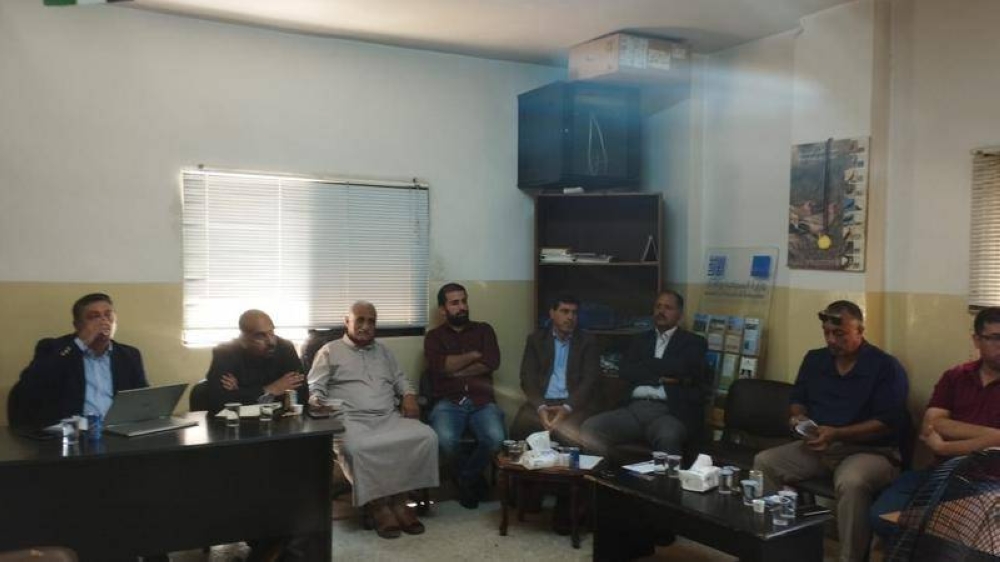 صورة حول : لقاء يناقش الفرص الاستثمارية والسياحية في الطفيلة لقاء يناقش الفرص الاستثمارية والسياحية في الطفيلة