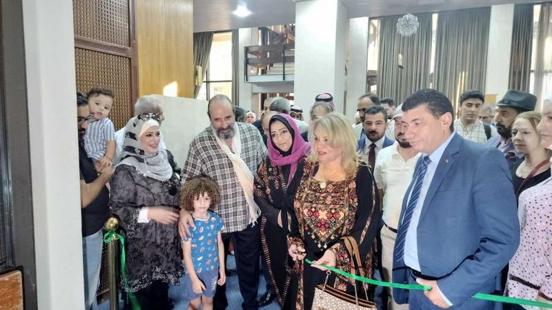 صورة حول : انطلاق فعاليات مهرجان شبيب للثقافة والفنون تحت شعار نفرح بالحسين انطلاق فعاليات مهرجان شبيب للثقافة والفنون تحت شعار نفرح بالحسين