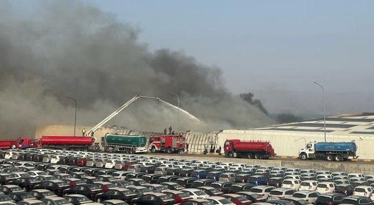 الأمن العام: جهود كبيرة بذلتها الفرق المتخصصة لحين إخماد حريق مستودع بالعقبة