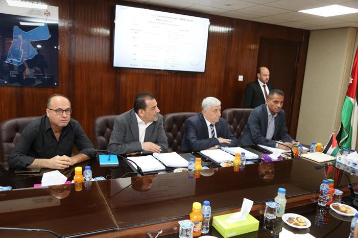 المياه: توقيع مشروع مراقبة أداء التزويد المائي بقيمة 7,7 مليون دولار