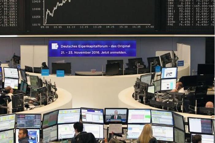 تراجع الأسهم الأوروبية وسط ترقب المستثمرين لبيانات التضخم