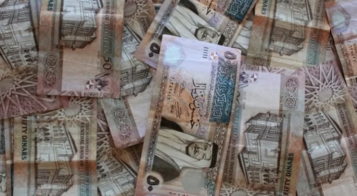 خبير قانوني يعلق على رفع أسعار الفوائد على المقترضين من البنوك