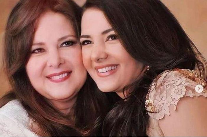 دنيا سمير غانم تحيي ذكرى رحيل والدتها دلال عبد العزيز بهذه الكلمات
