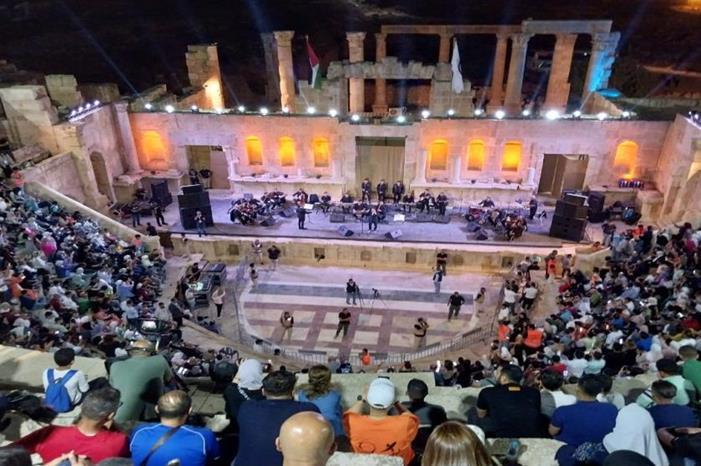 ليلة فلسطينية مصرية على المسرح الشمالي في جرش وسط تفاعل جماهيري كبير