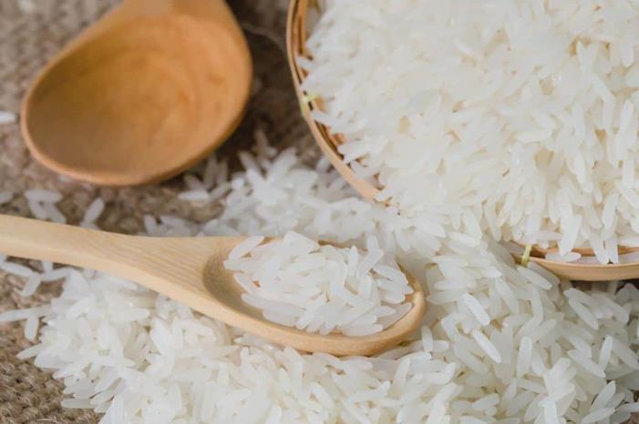 ماذا يحدث لجسمك عند تناول الأرز يوميًا؟