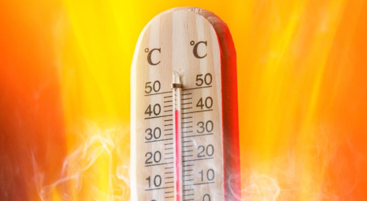تسجيل درجات حرارة اليوم على أعتاب أرقام قياسية واعلاها في عمان " مطار الملكة عليا "