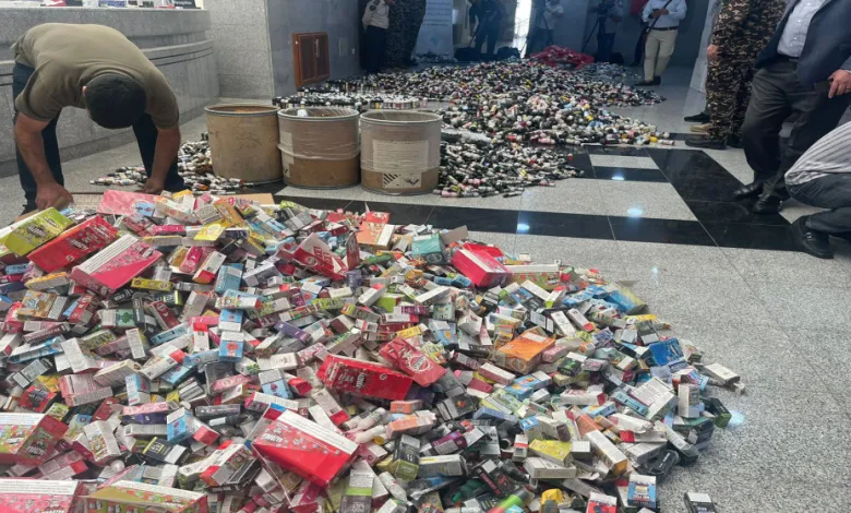 الجمارك: ضبط دخان مُهرب وأدوية مُنتهية الصلاحية وبضائع مقلّدة
