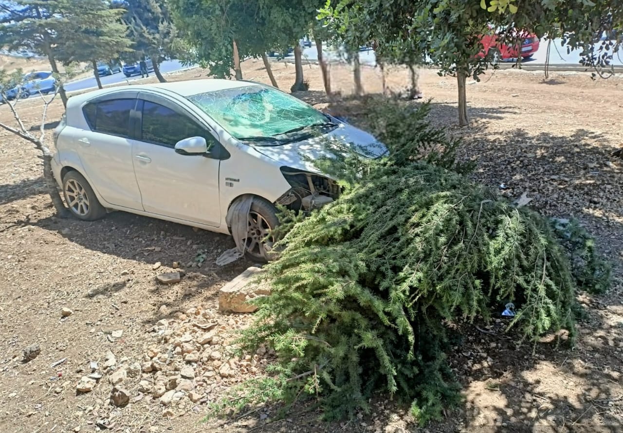 الأمن العام : هذا الخطأ الذي تسبب بوقوع حادث طريق المطار ! -فيديو