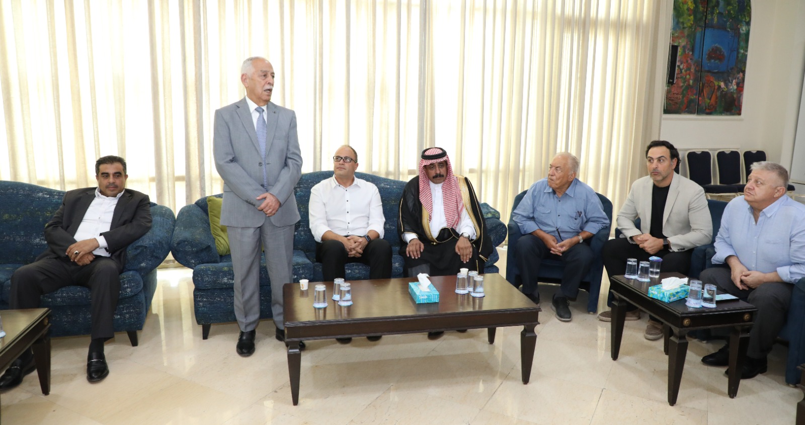 العيسوي ينقل تعازي الملك وولي العهد الى  عشائر الدبايبة والتربين   وآل حمارنة