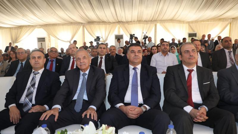 مندوبا عن الملك .. كريشان يضع حجر الأساس لبنك البذور الوطني