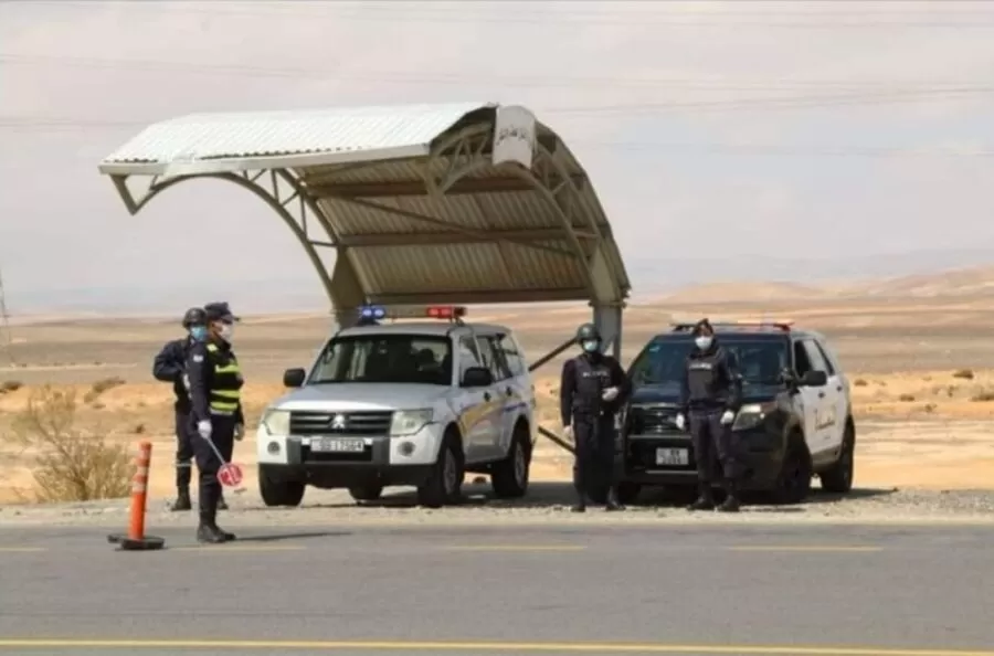 الأمن العام: ضبط حدث يقود تريلا على طريق الموقر