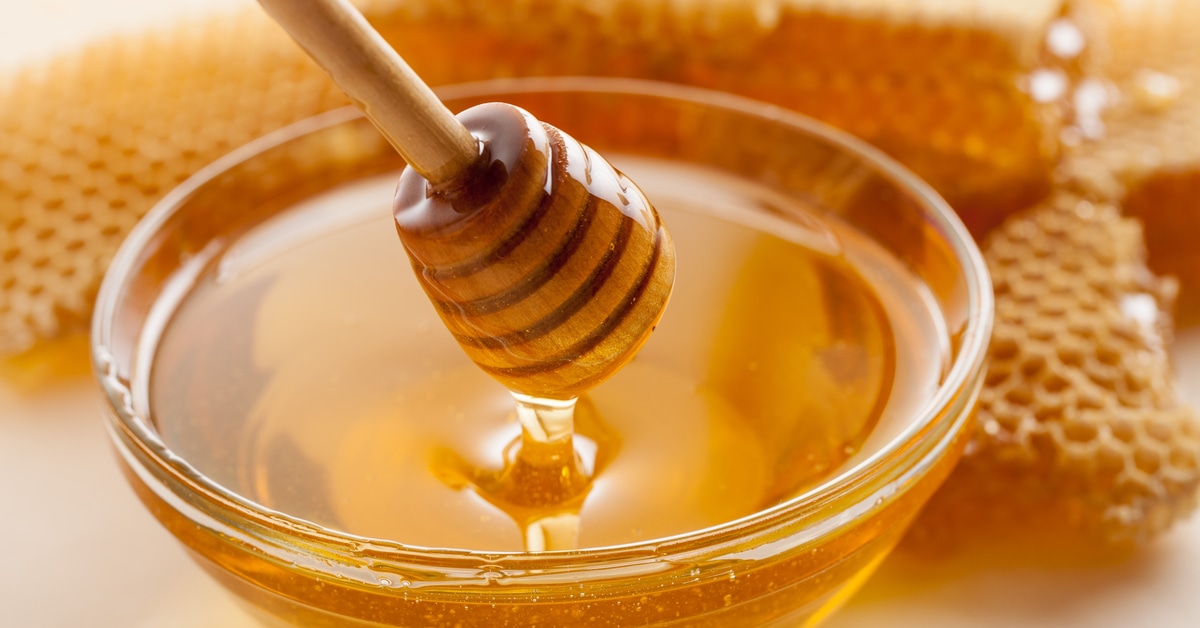 كيفية التعرف على العسل الطبيعي والمغشوس