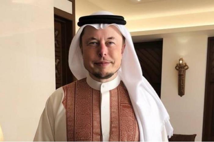 صوره ماسك بالثوب والغترة والعقال..غير حقيقية