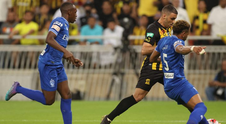 اتحاد جدة يواجه الهلال في كلاسيكو السعودية