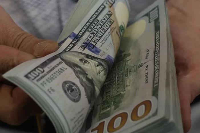 الدولار يستقر مع ترقب بيانات التضخم الأميركية